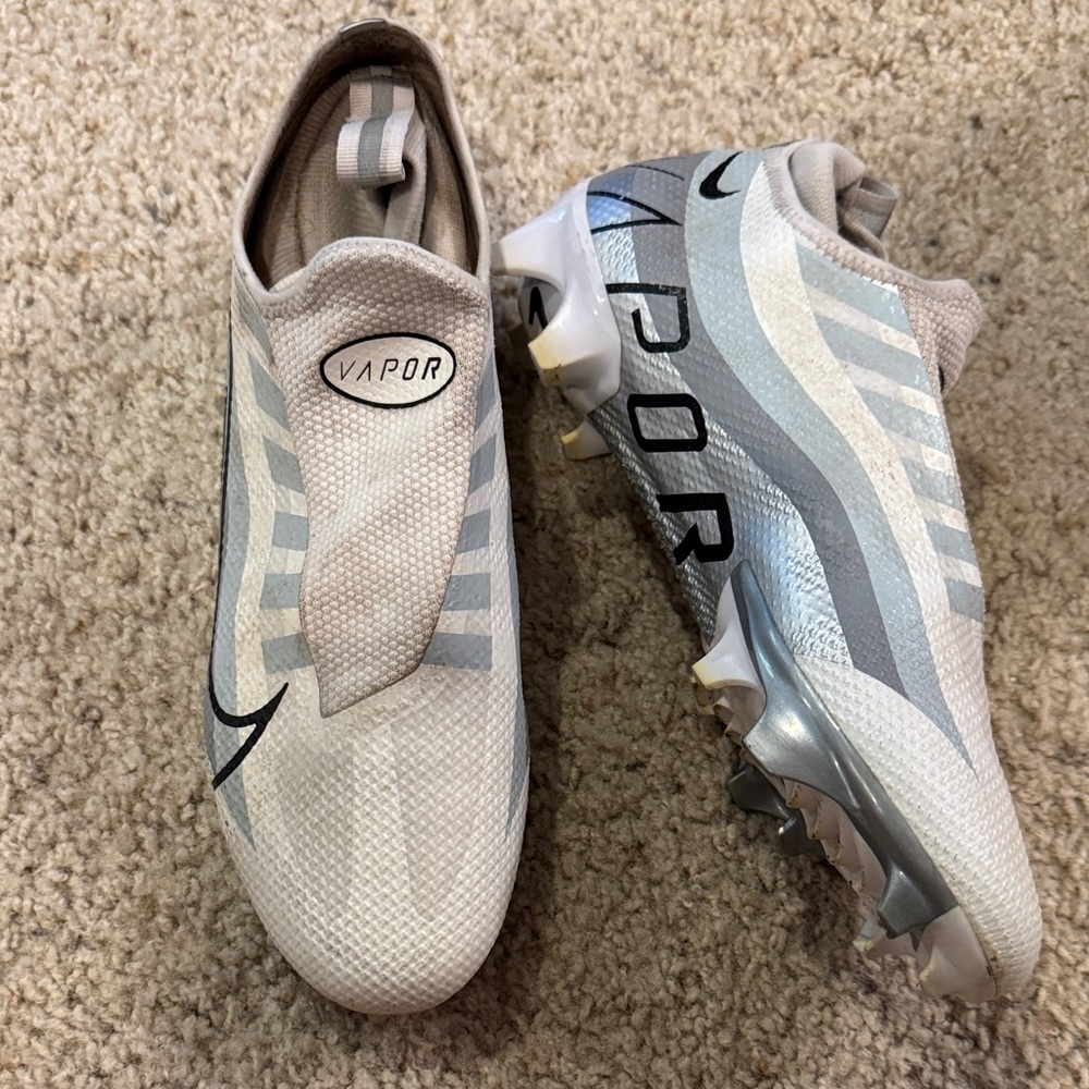 Nike Vapor Edge Pro Cleats in White and Metallic Silver